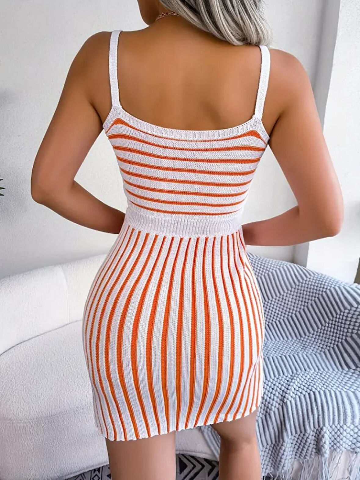 Reka Moda Kadın Kolsuz Askılı Pencere Detay şerit Desen Mini Triko Elbise