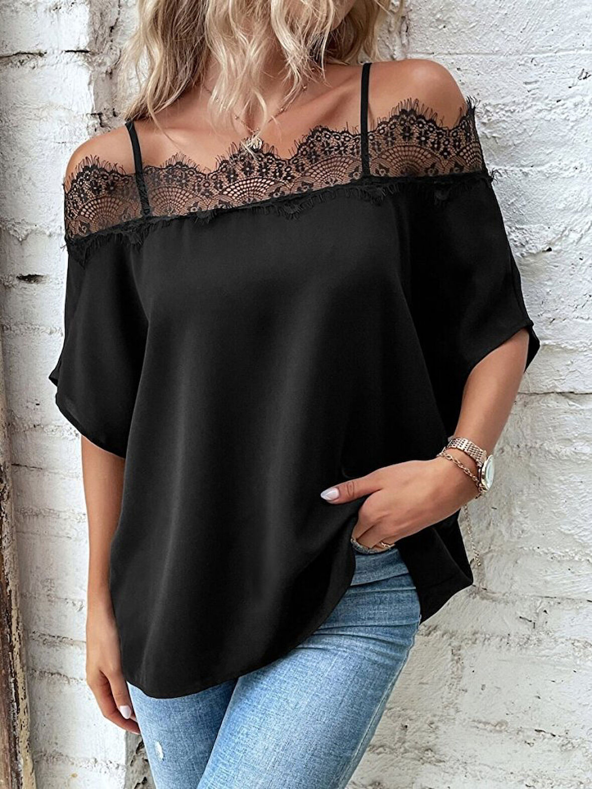 Reka Moda Kadın Askılı Dantel Janjan Krep Bluz