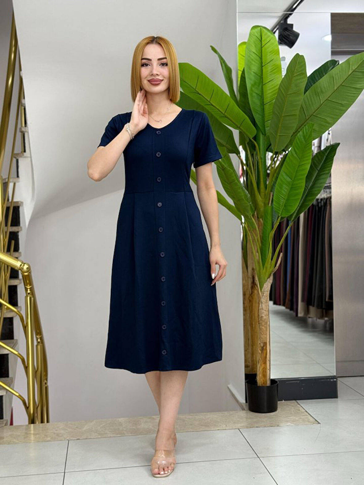 Reka Moda Kadın Kısa Kollu V Yakalı önden Düğmeli A Kesim Dokuma Elbise