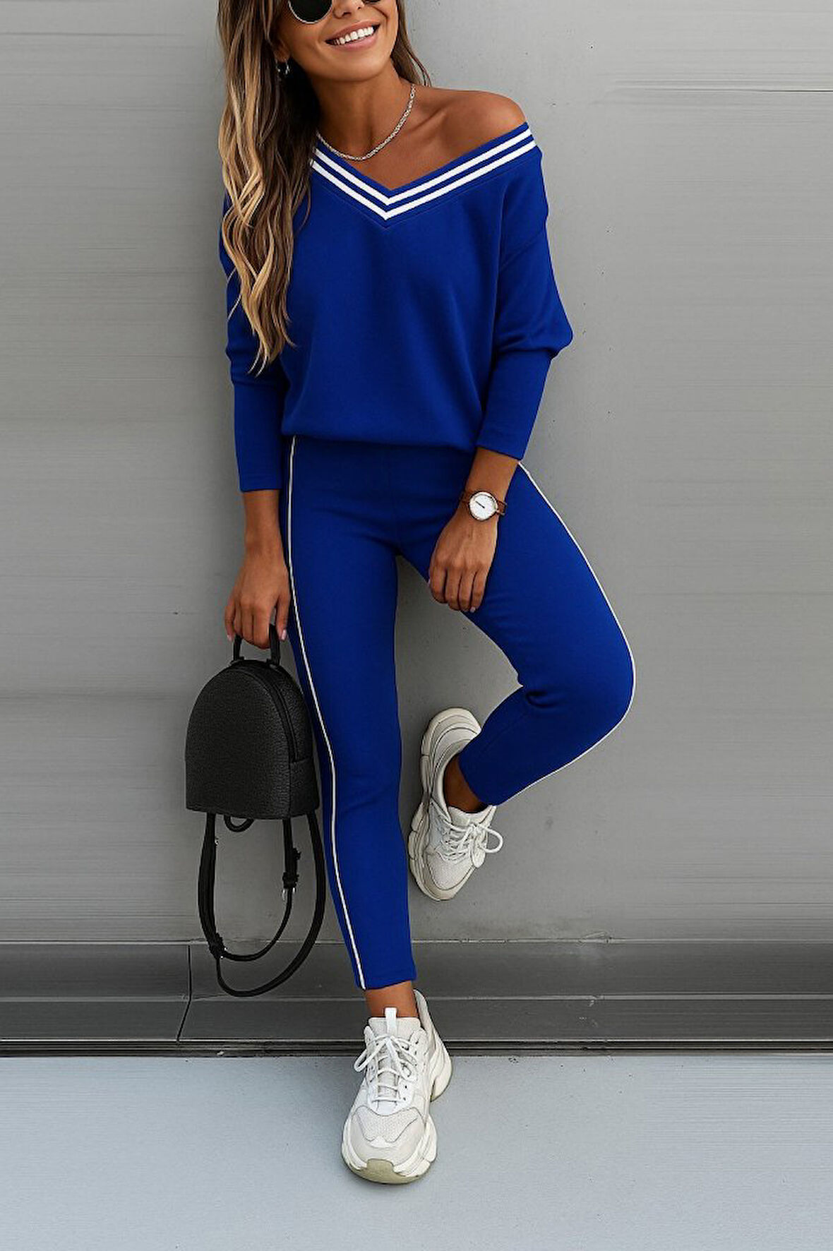 Reka Moda Kadın Uzun Kollu Tek Omuzu Açık Detaylı Viskon Iki Iplik Bluz Ve Pantolon Ikili Takım