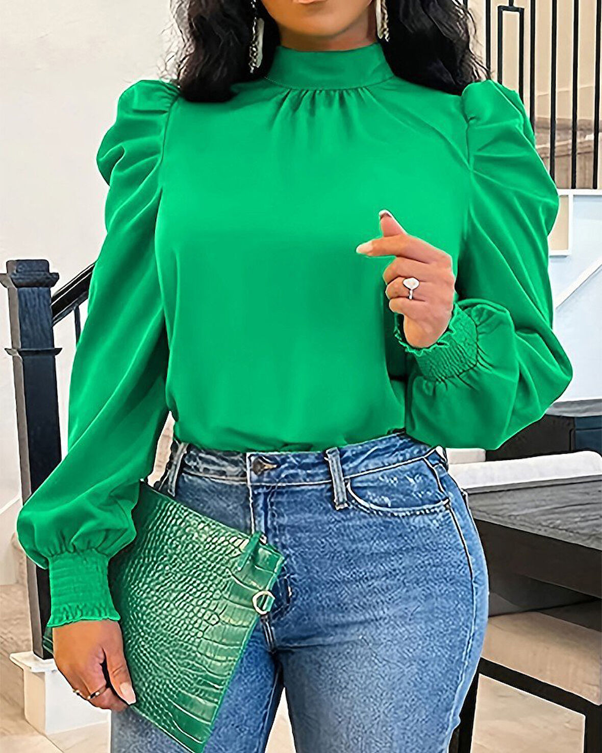 Reka Moda Kadın Uzun Kollu Balıkçı Yaka Arkadan Bağlamalı Omuzlardan Balon Ithal Krep Bluz