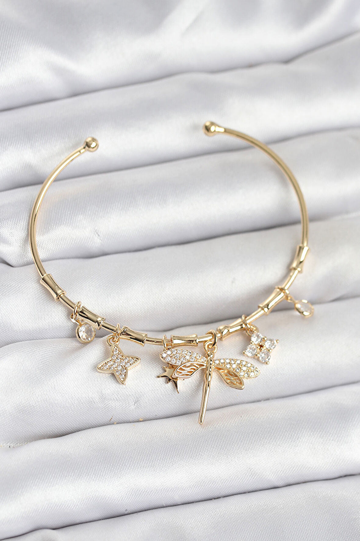 Reka Moda Yusufçuk Charmlı Gold Renk Pirinç Kadın Bileklik