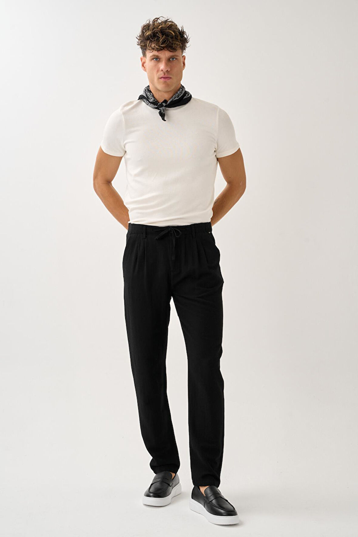 Regular Fit Beli Lastikli Keten Pantolon