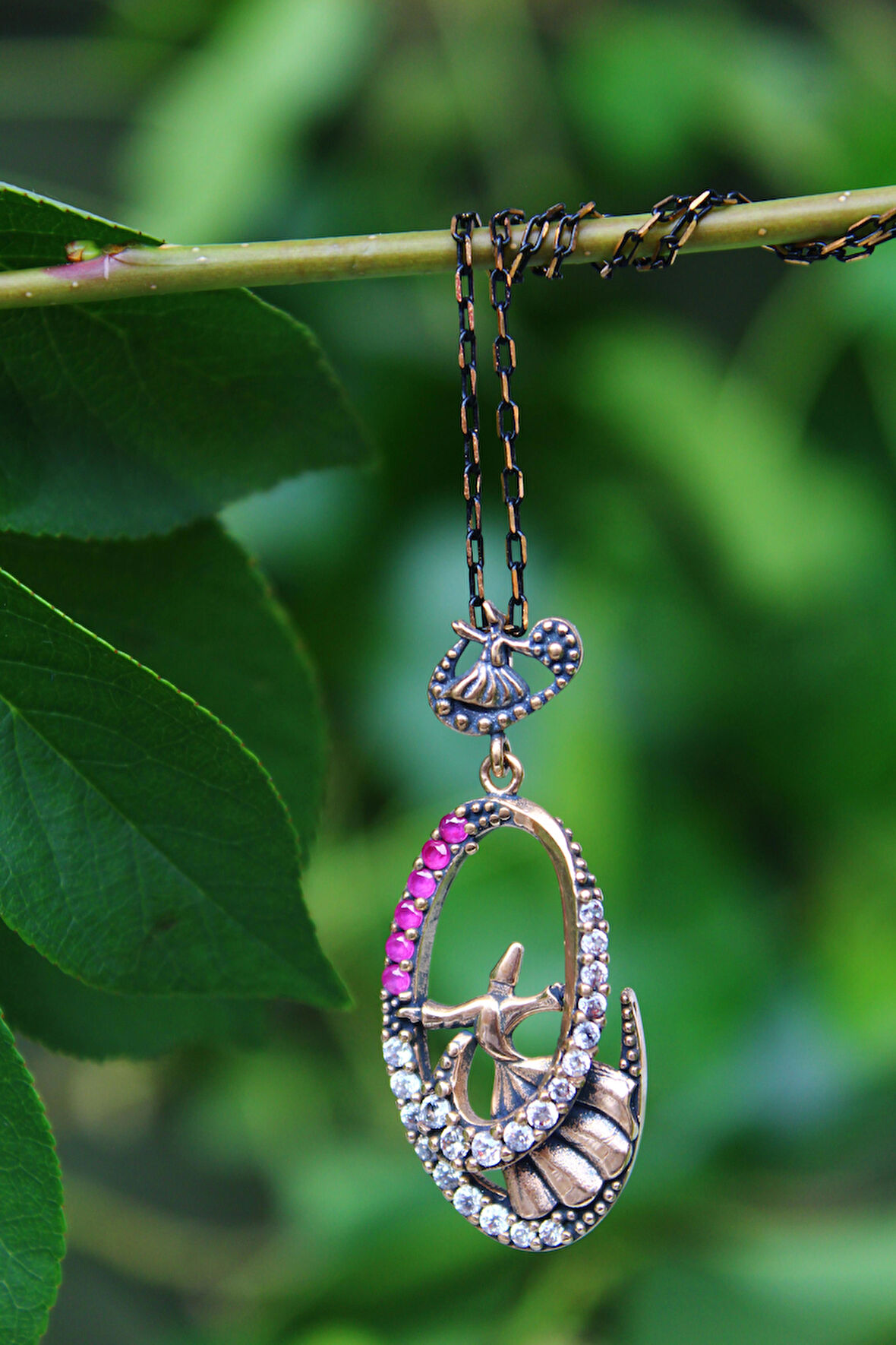 STONEAGE JEWELLERY Yakut ve Zirkon Taşlı Semazen Kadın Kolye