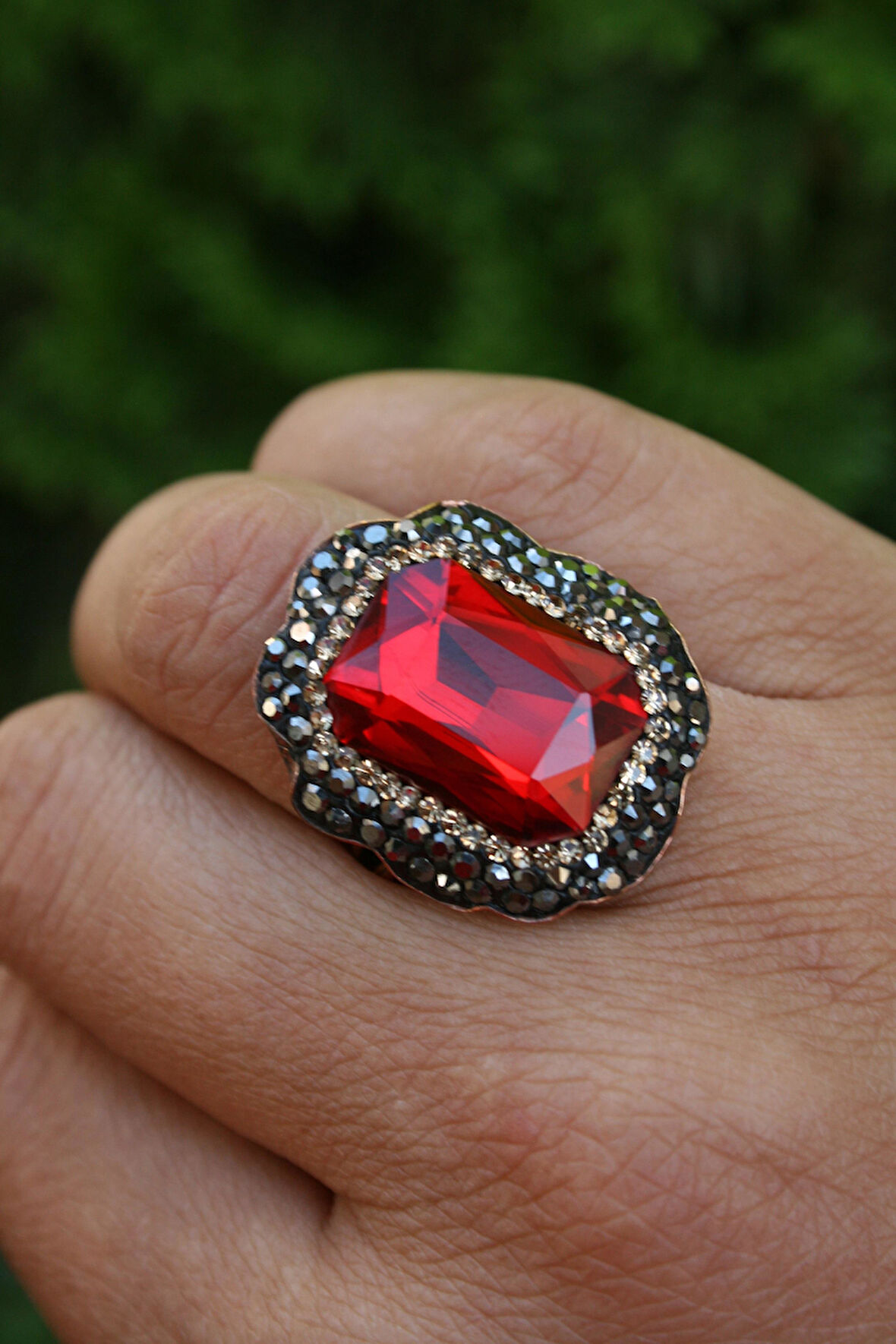 STONEAGE Kristal Kırmızı Taşlı El Yapımı Ayarlanabilir Kadın Yüzük