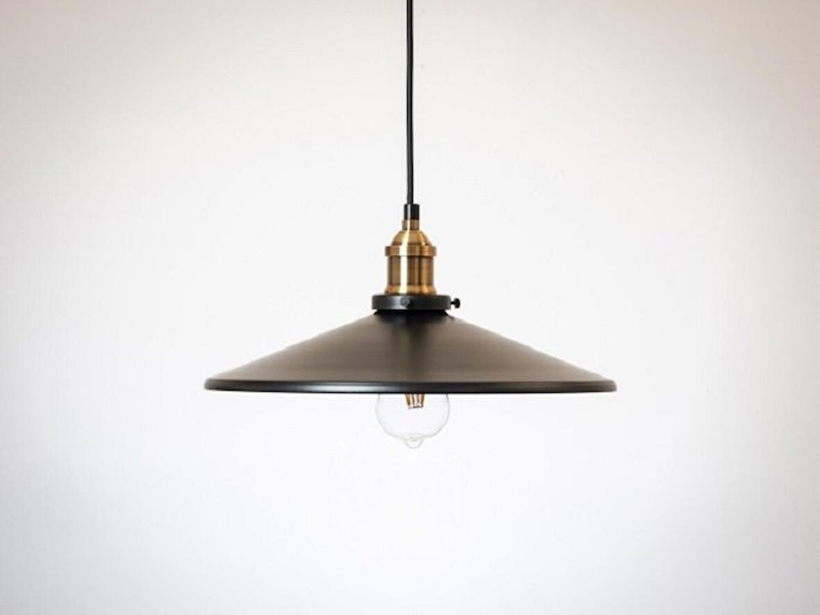 RİOLİGHT RETRO TEKLİ METAL SARKIT AVİZE ŞAPKA ÇAPI: 38CM