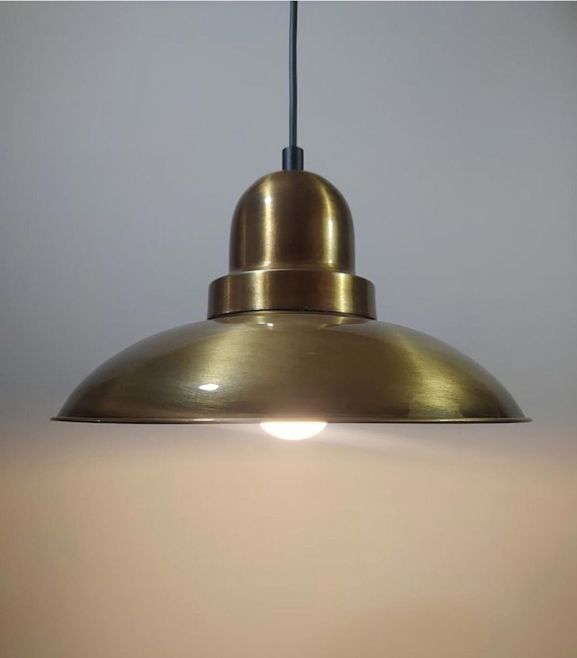 RİOLİGHT RETRO TEKLİ METAL SARKIT AVİZE