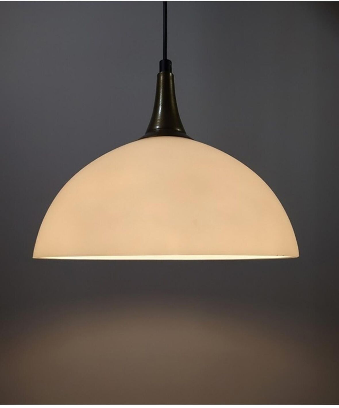 RİOLİGHT MODERN TEKLİ OPAL CAM SARKIT AVİZE ÇAP: 30CM