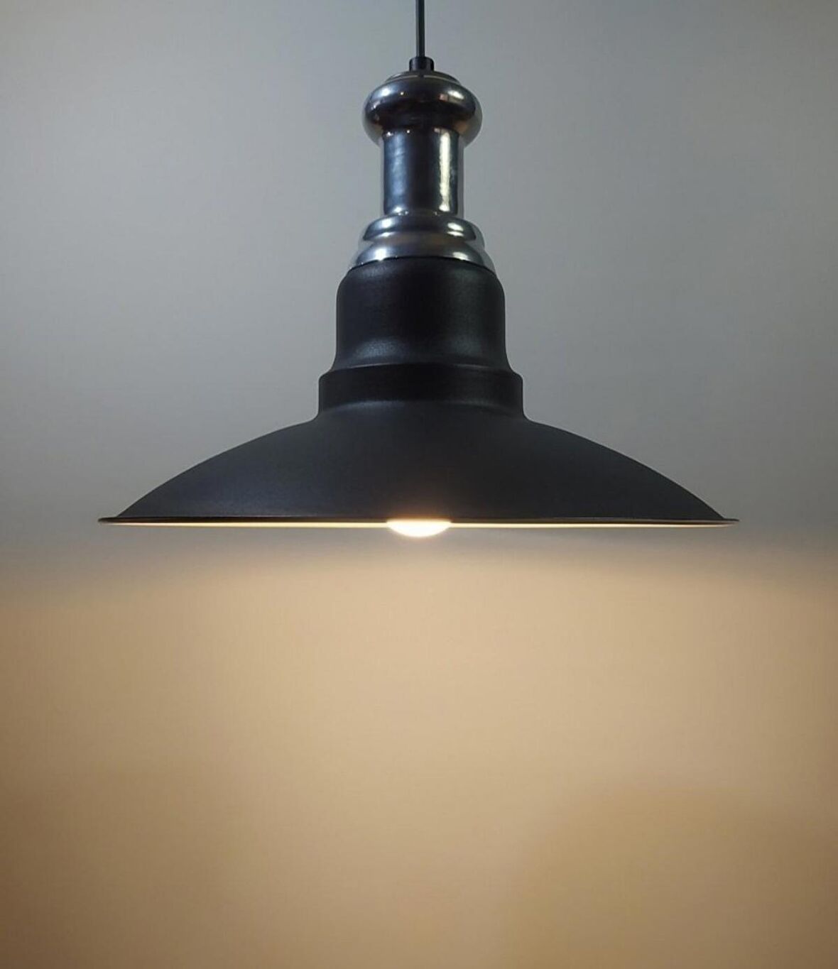 RİOLİGHT RETRO GÜMÜŞ ASKILI TEKLİ METAL SARKIT AVİZE ŞAPKA ÇAPI: 30CM