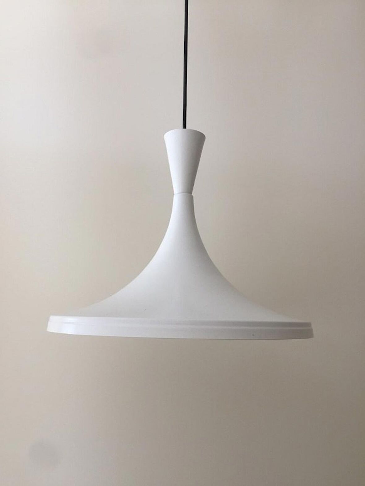 RİOLİGHT BEYAZ İÇİ BEYAZ METAL SARKIT ÇAP:36 CM