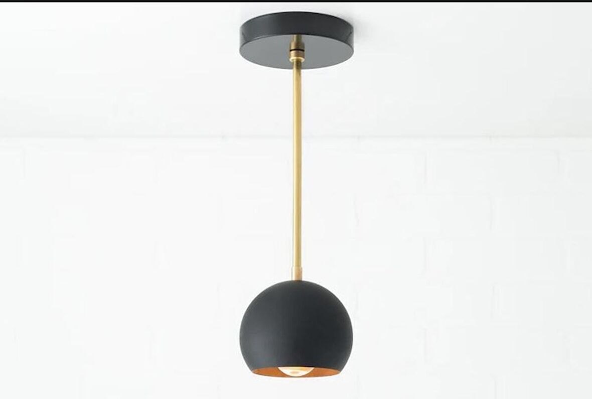 RİOLİGHT MODERN SİYAH İÇİ GOLD ESKİTME TİJLİ TEKLİ KÜRE SARKIT AVİZE TABAN ÇAPI:10CM KÜRE ÇAPI:15CM