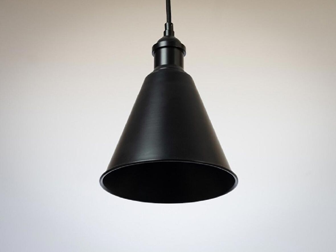 RİOLİGHT RETRO4,RUSTİK,VİNTAGE KOLİDOR,ODA,MUTFAK,CAFELER İÇİN 1XE27 DUYLU TEKLİ METAL SARKIT AVİZE