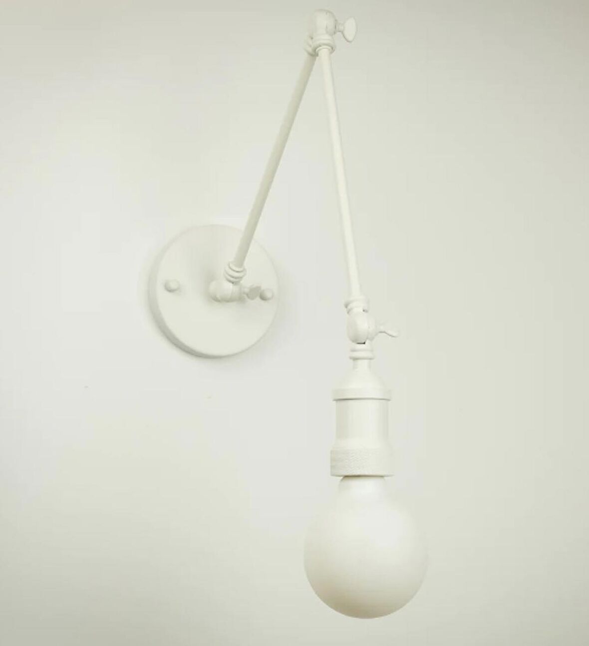 RİOLİGHT RETRO,MODERN BEYAZ 1XE27 DUYLU ÜÇ MAFSALLI METAL AKROBAT DUVAR APLİK