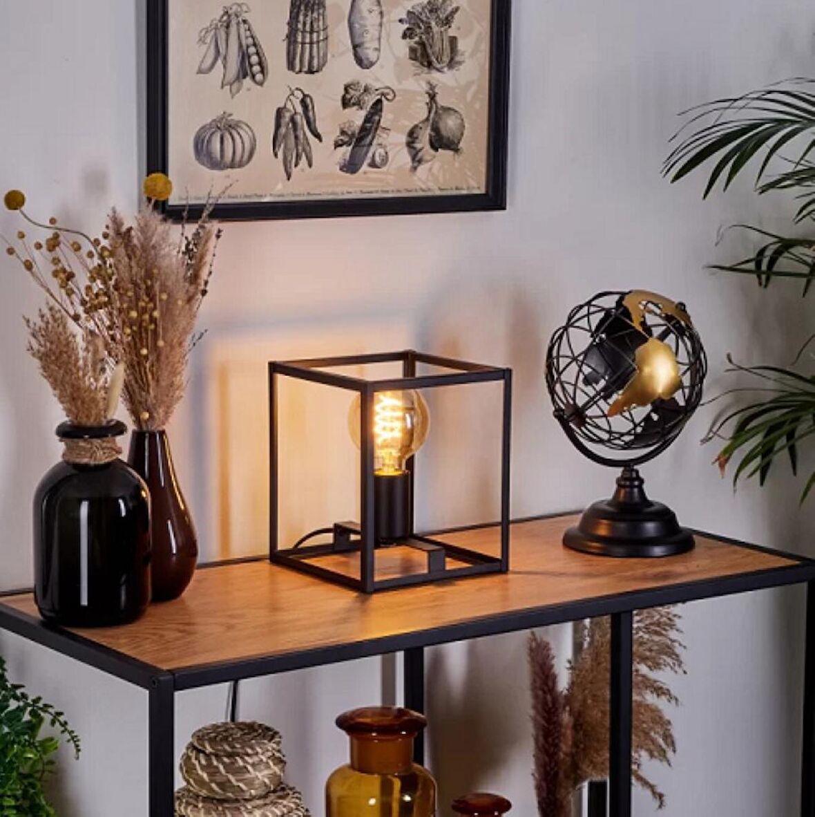 RİOLİGHT MODERN12, RETRO,VİNTAGE,RUSTİK SİYAH 1XE27 DUYLU KÜP METAL 20CMX20CM ABAJUR
