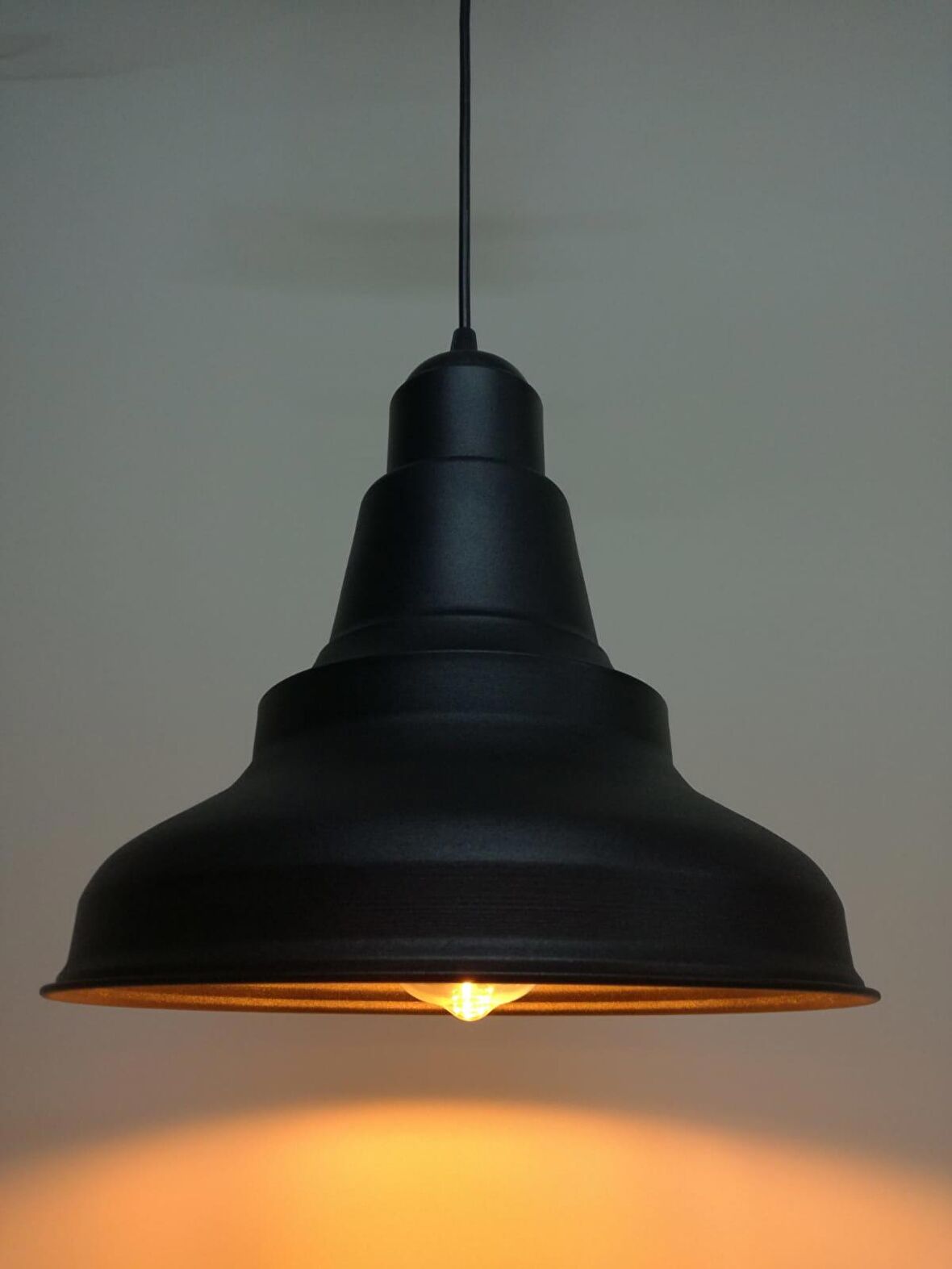 RİOLİGHT RETRO SİYAH İÇİ SİYAH SİYAH ASKILI TEKLİ METAL SARKIT