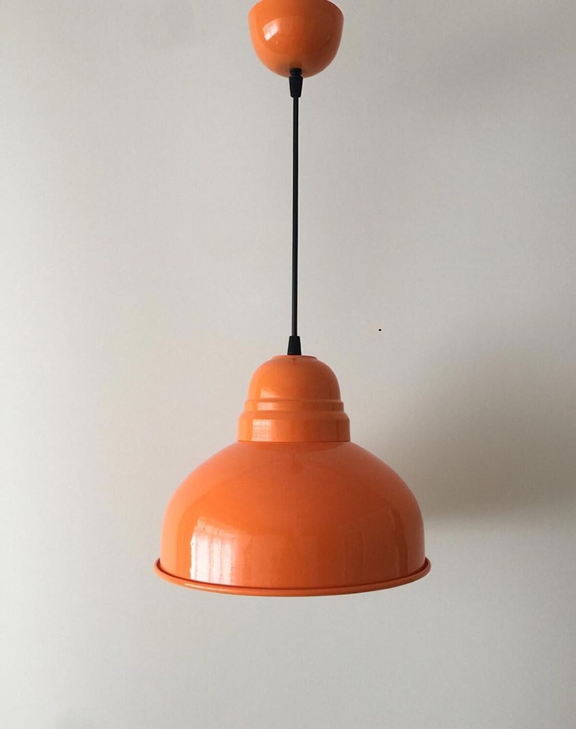 RİOLİGHT MODERN TURUNCU İÇİ BEYAZ 1XE27 DUYLU CAFE, ÇOCUK ODASI METAL SARKIT AVİZE  ÇAP:30CM