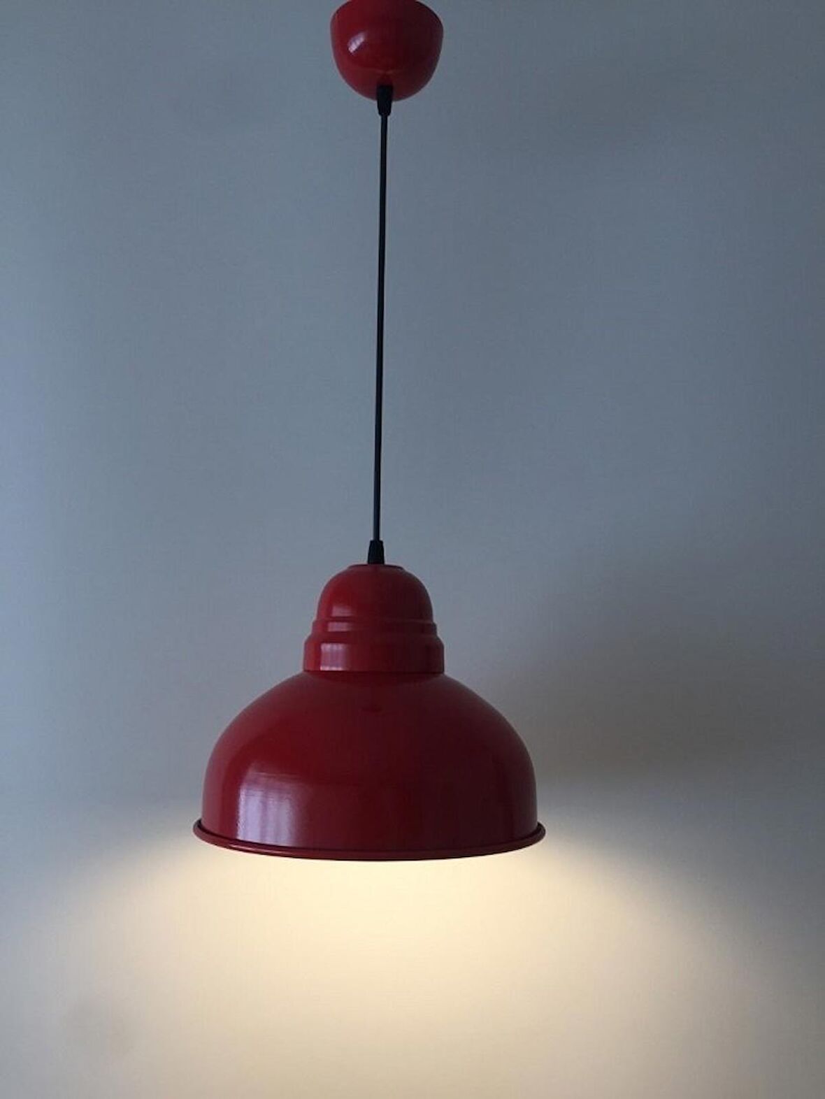 RIOLIGHT KIRMIZI İÇİ BEYAZ TEKLİ METAL SARKIT ÇAP: 30CM