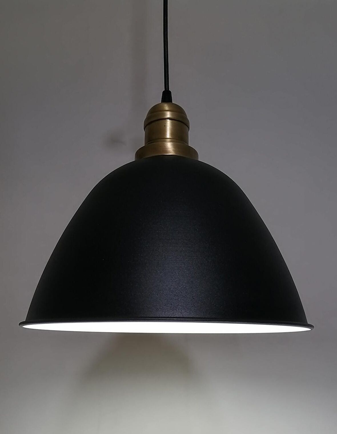 RİOLİGHT RETRO SİYAH İÇİ BEYAZ TEKLİ METAL SARKIT ÇAP: 28CM