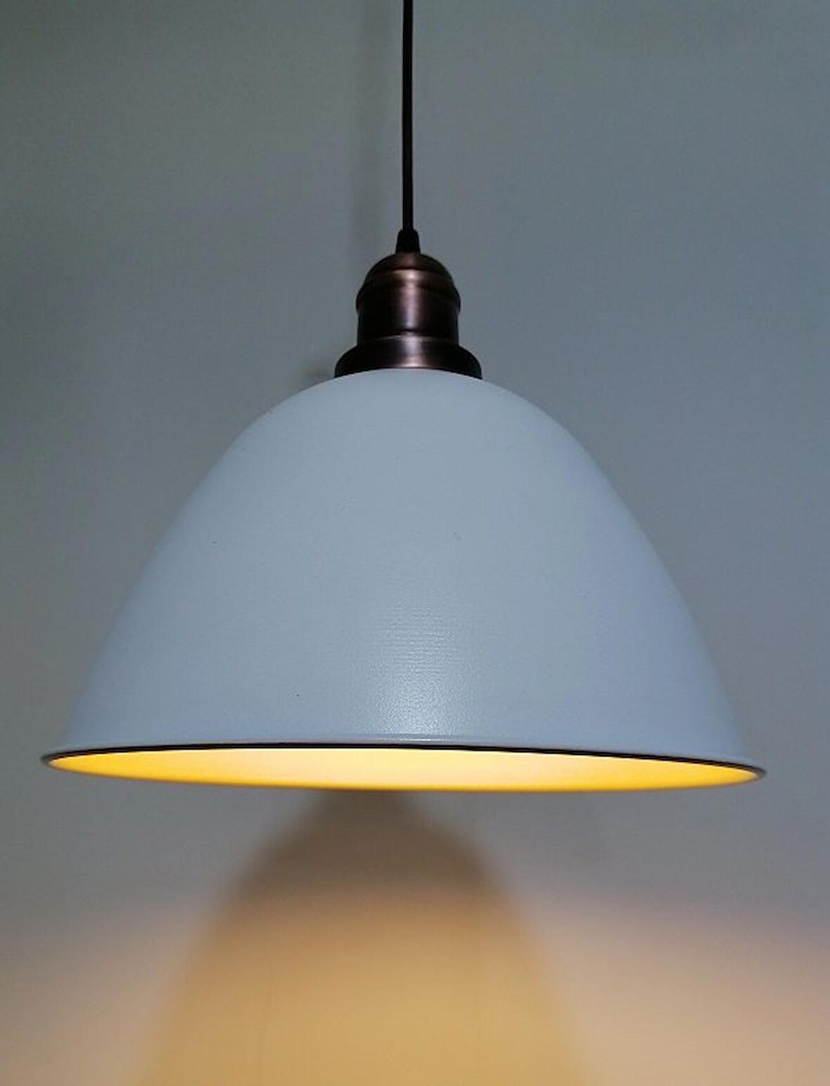 RİOLİGHT RETRO BEYAZ İÇİ GOLD TEKLİ METAL SARKIT ÇAP:28CM