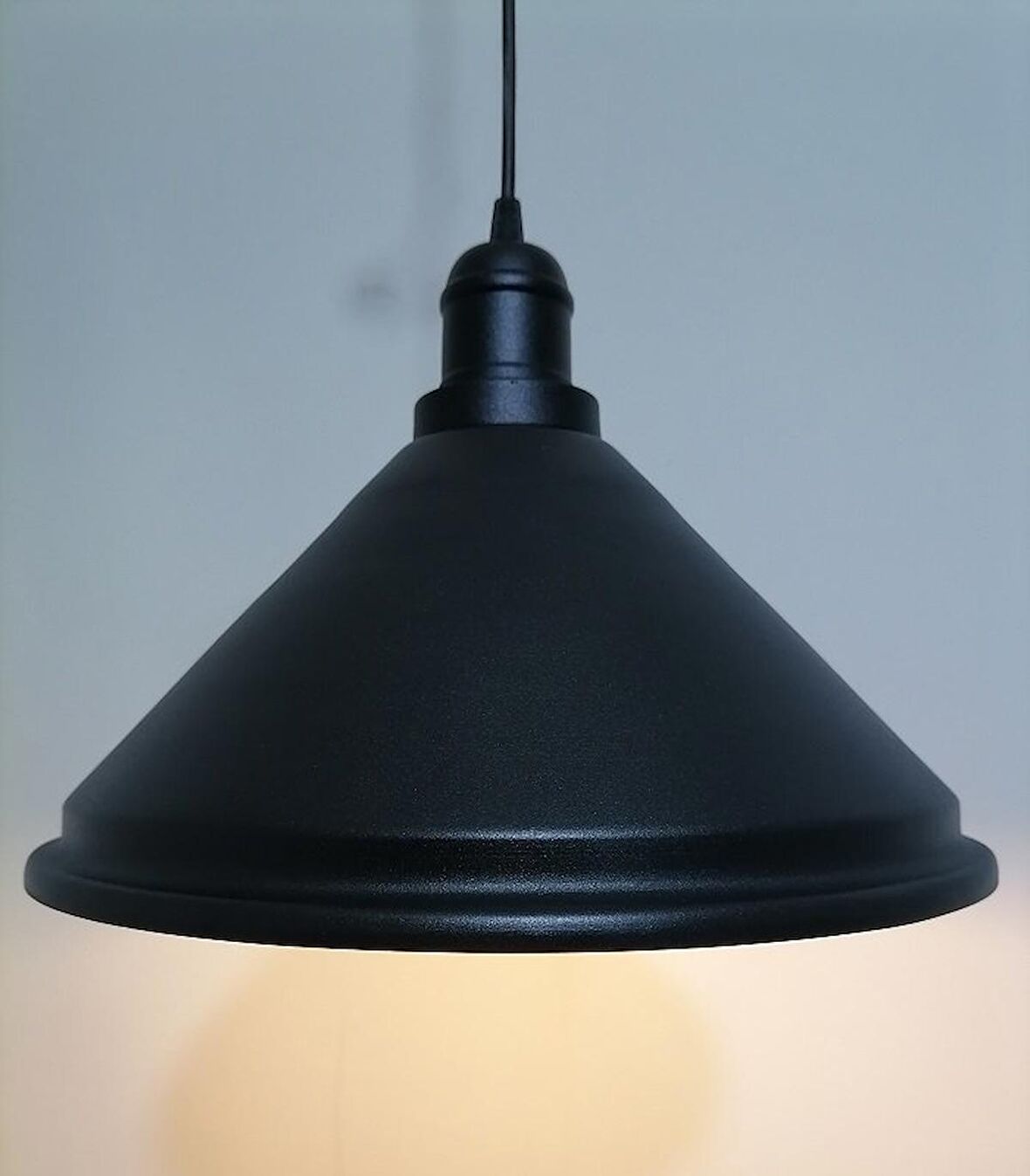 RİOLİGHT RETRO SİYAH İÇİ GOLD TEKLİ SARKIT ÇAP: 33CM