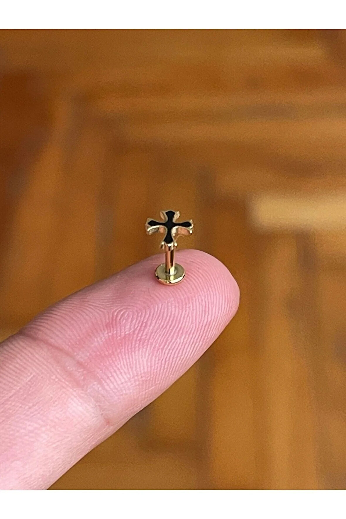 316 Cerrahi Çelik Tragus Helix Kıkırdak Conch Minimal Haç Piercing