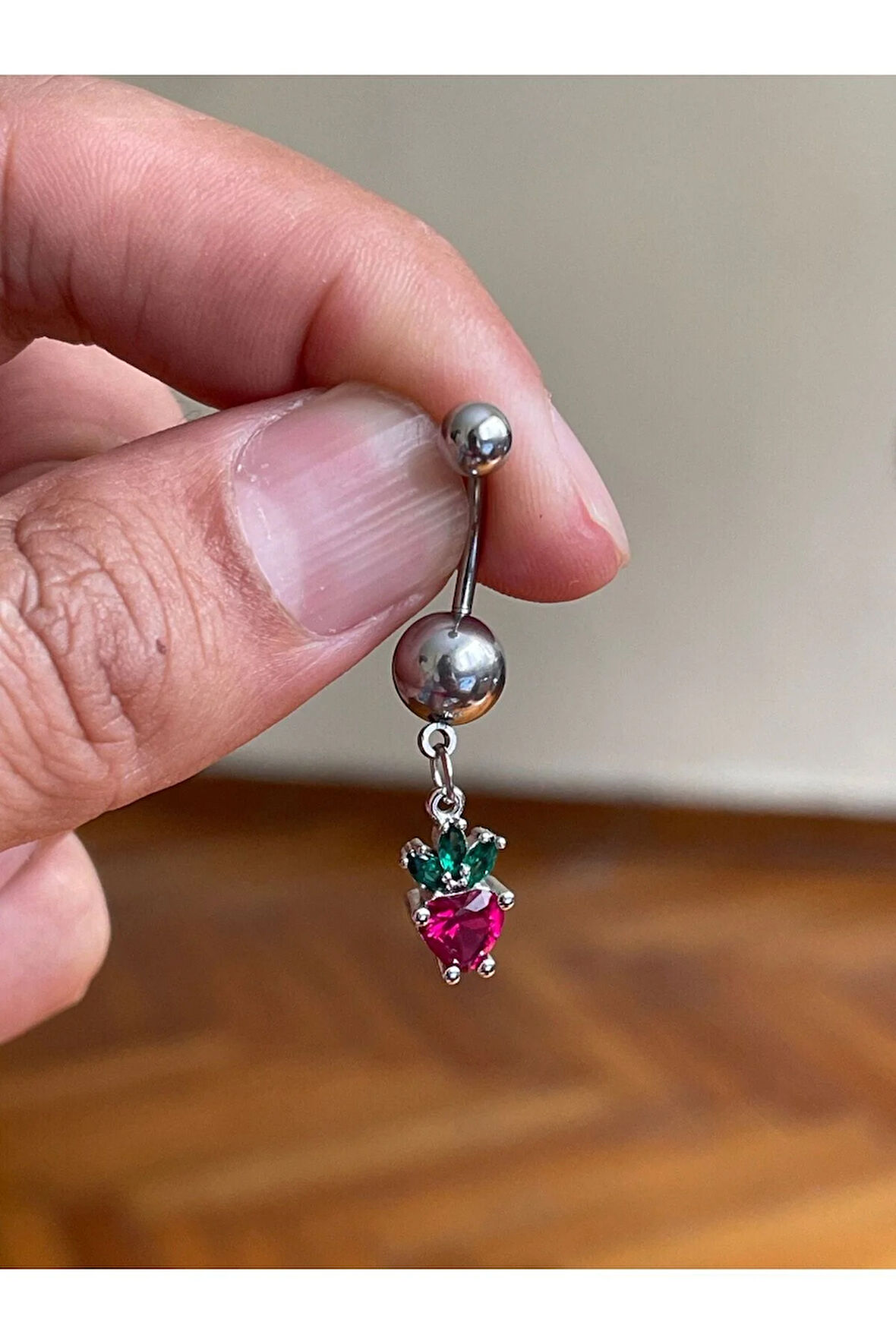 Cerrahi Çelik Piercing Taşlı Çilek Piercing Çilekli Göbek Piercingi
