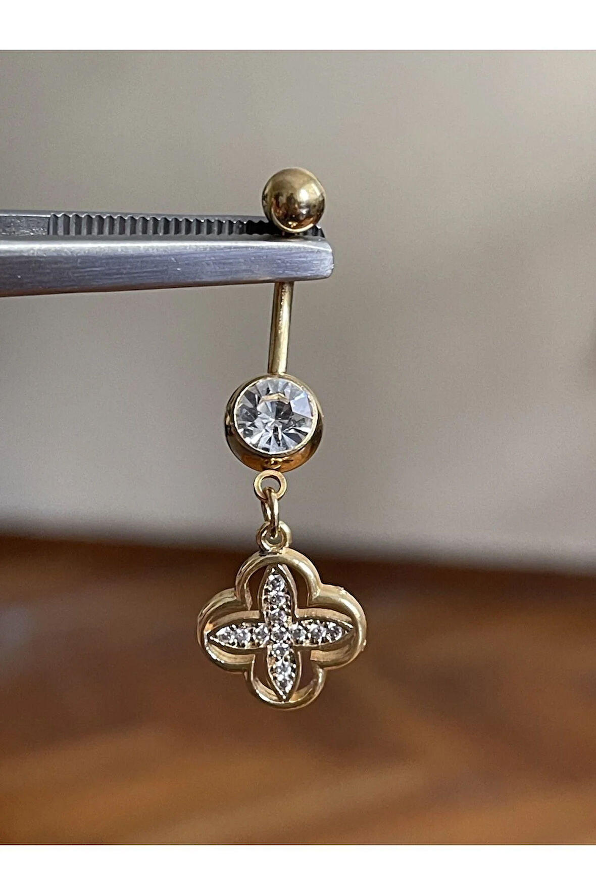 Cerrahi Çelik Piercing Yonca Piercing Yonca Göbek Piercingi