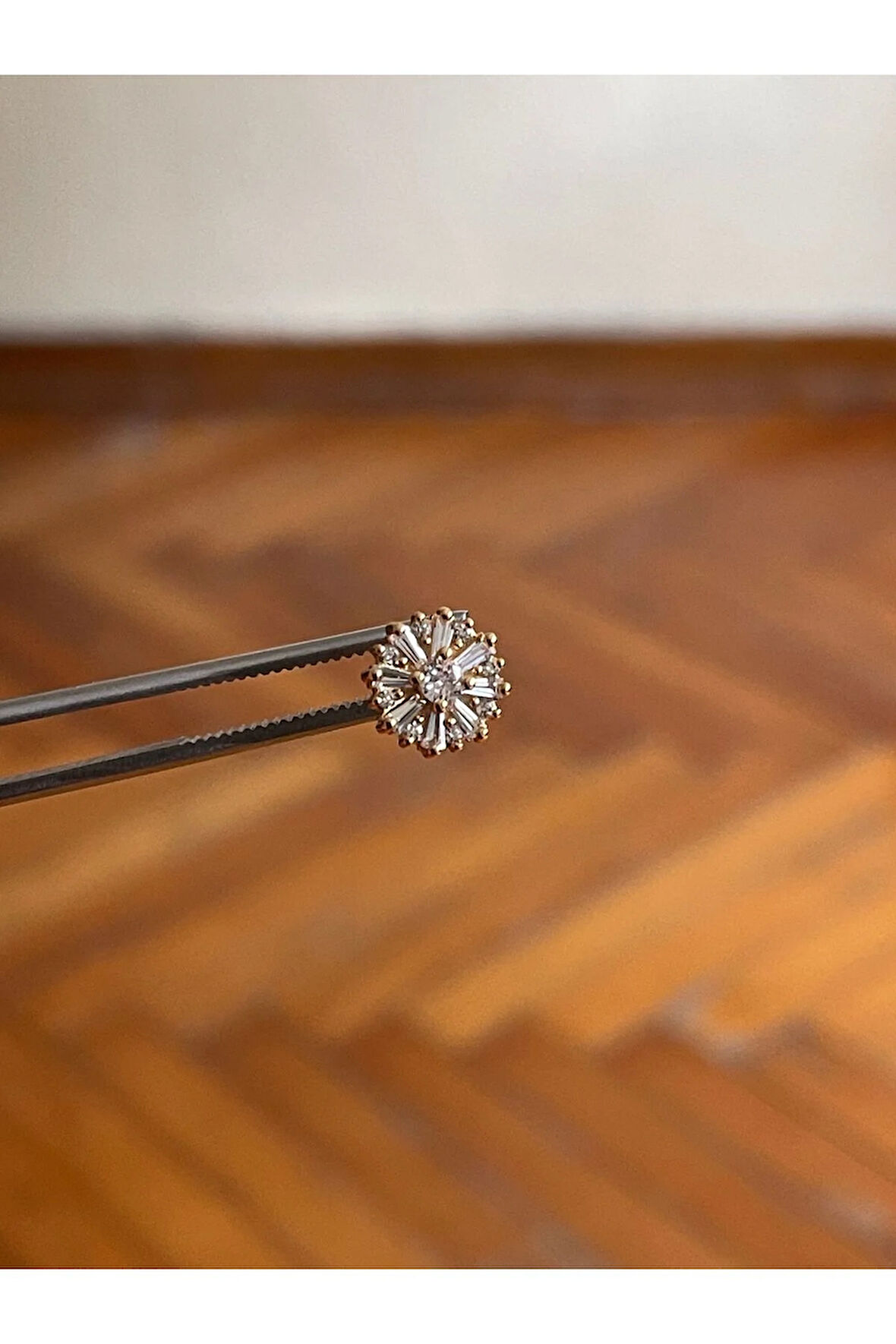 316 L Cerrahi Çelik Dudak Piercing Kıkırdak Helix Tragus Conch Zirkon Taşlı Figürlü Piercing