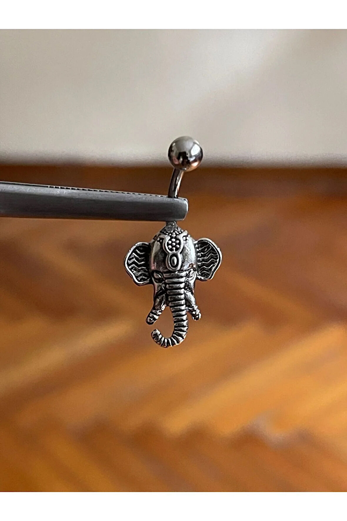 316 L Cerrahi Çelik Fil Detaylı Göbek Piercingi Fil Piercing