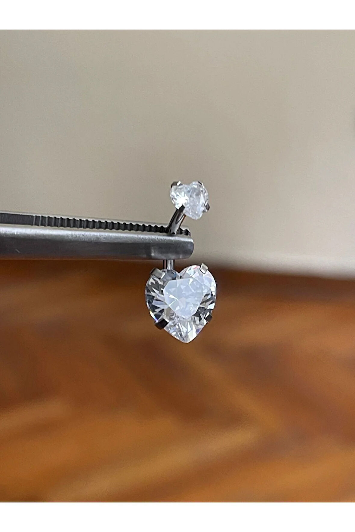 316 L Cerrahi Çelik Kalp Detaylı Göbek Piercingi Baget Taşlı Kalp