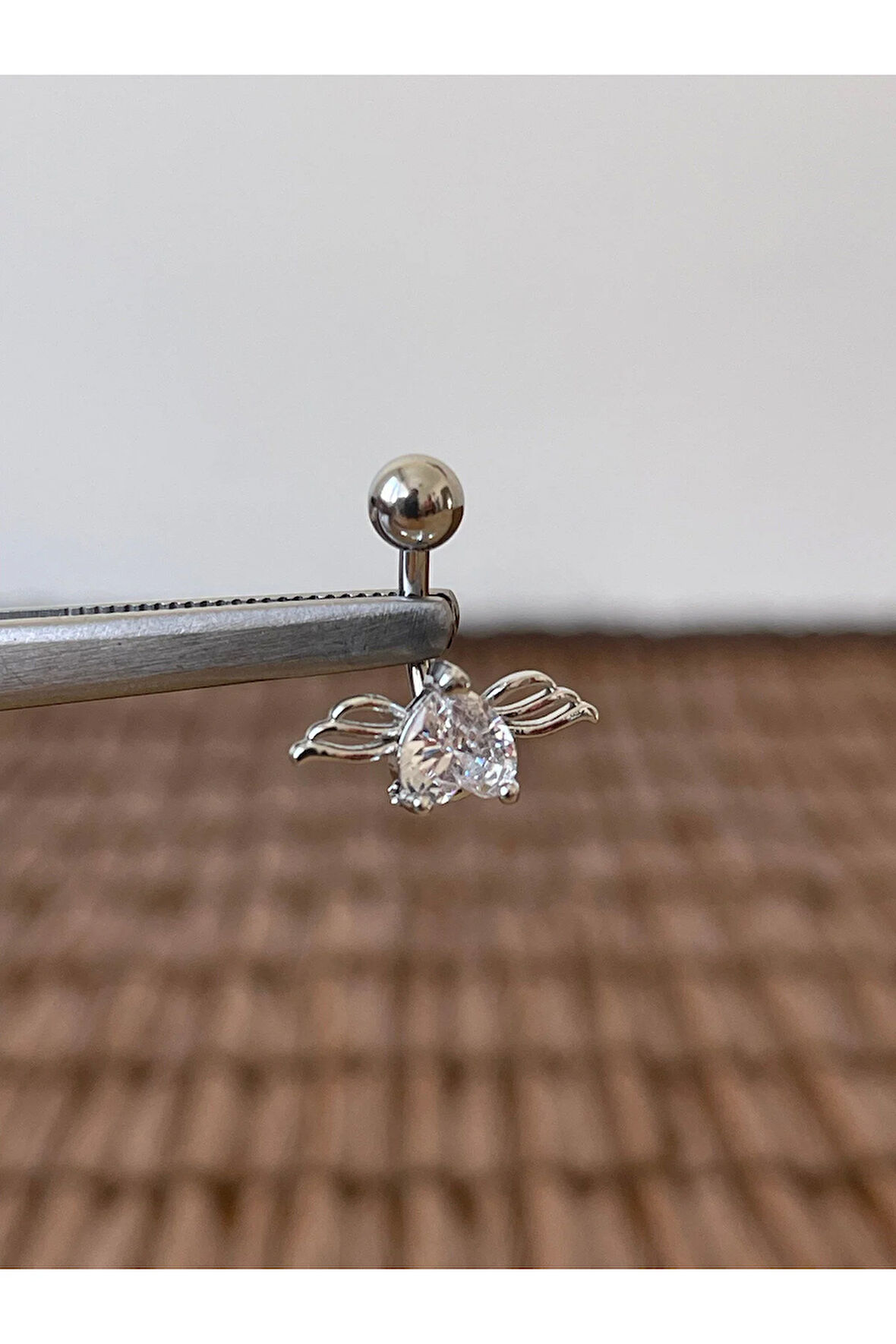 316 L Cerrahi Çelik Anti Alerjik 10 mm Zirkon Taşlı Melek Kanadı Göbek Piercingi