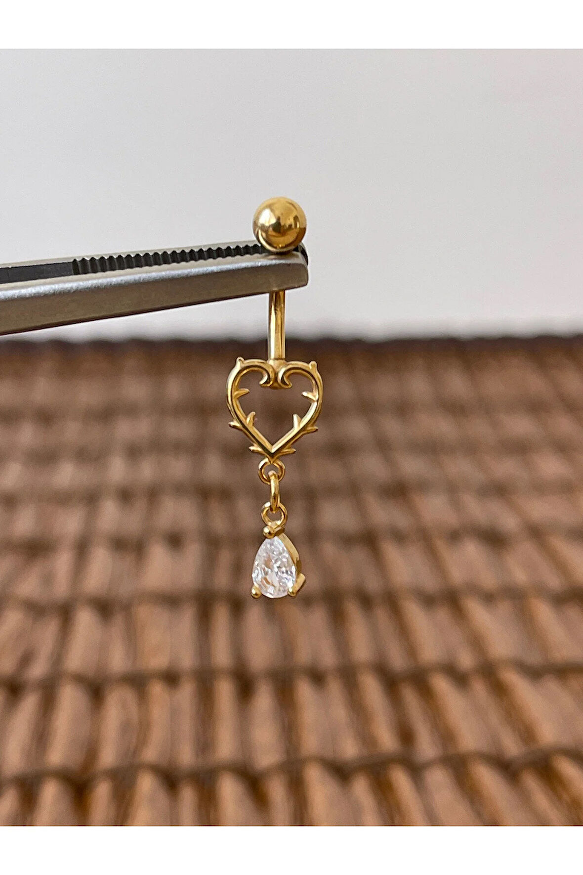 316 L Cerrahi Çelik Anti Alerjik 10 mm Damla Taş Sallantılı Kalp Model Göbek Piercingi