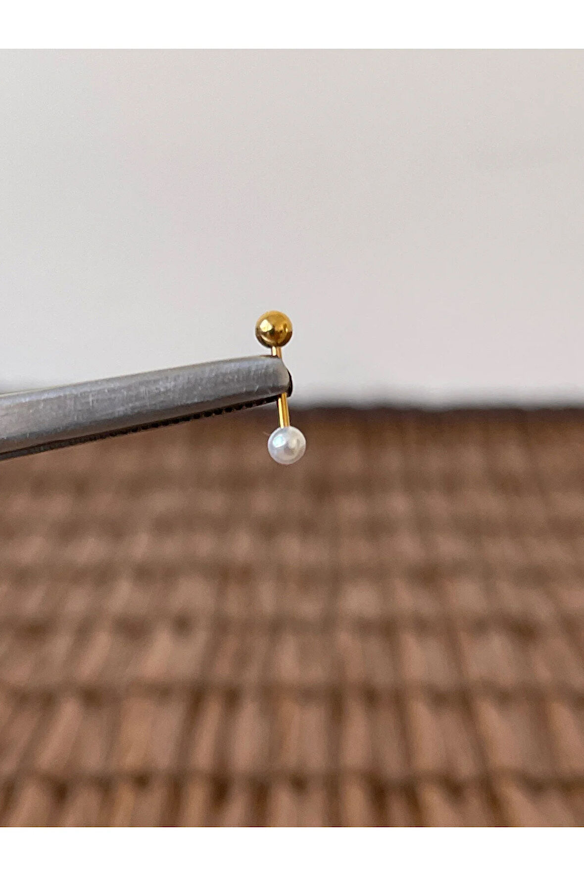 316 L Cerrahi Çelik Anti Alerjik 8 mm İncili Kıkırdak Helix Tragus Piercingi