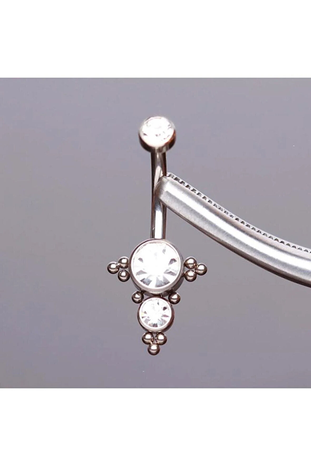 Üç Taş Gümüş Renk Ultraliğht 10 mm Titanyum Göbek Piercingi