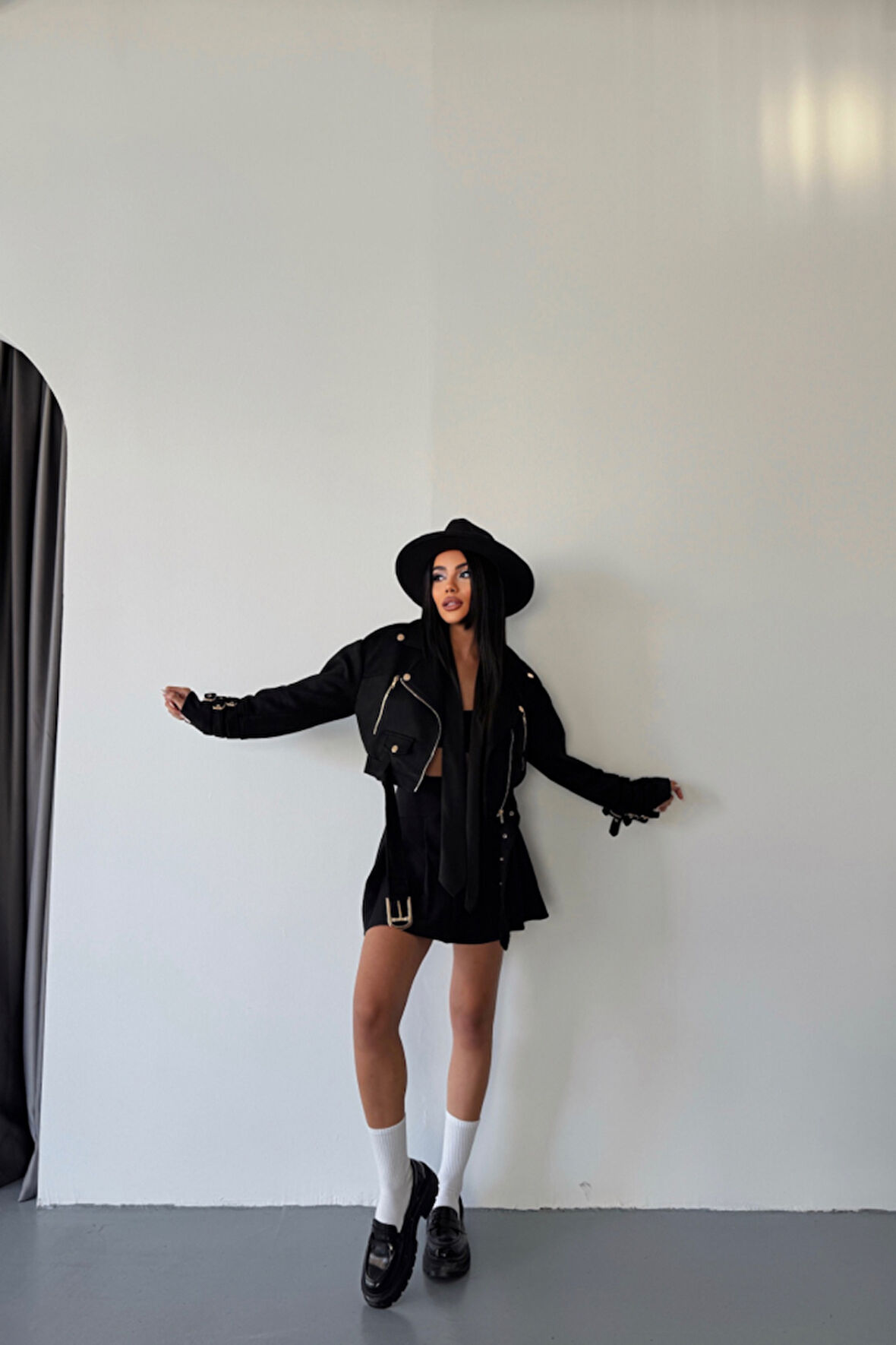 SÜET CROP CEKET KOL 3 KEMER DETAYLI - Siyah