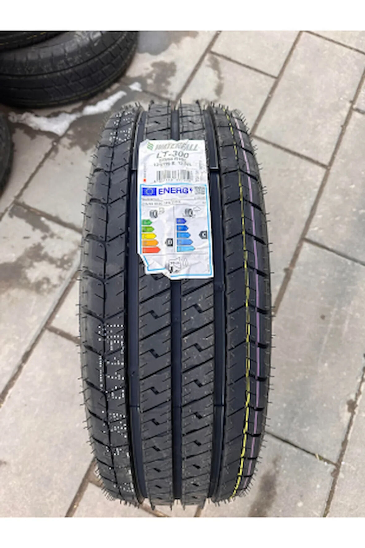 Waterfall 235/65 R16C 121/119R LT-300 12PR ( ÜRETİM:2024 )