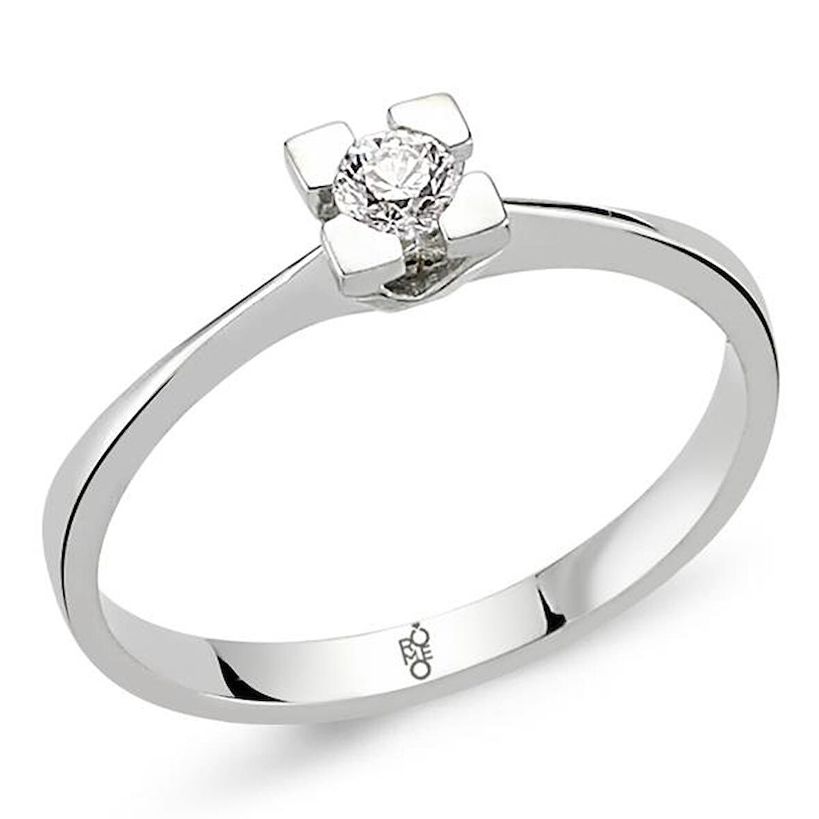 18 Ayar Altın 0.30 Ct Pırlanta Tektaş Yüzük RM30057
