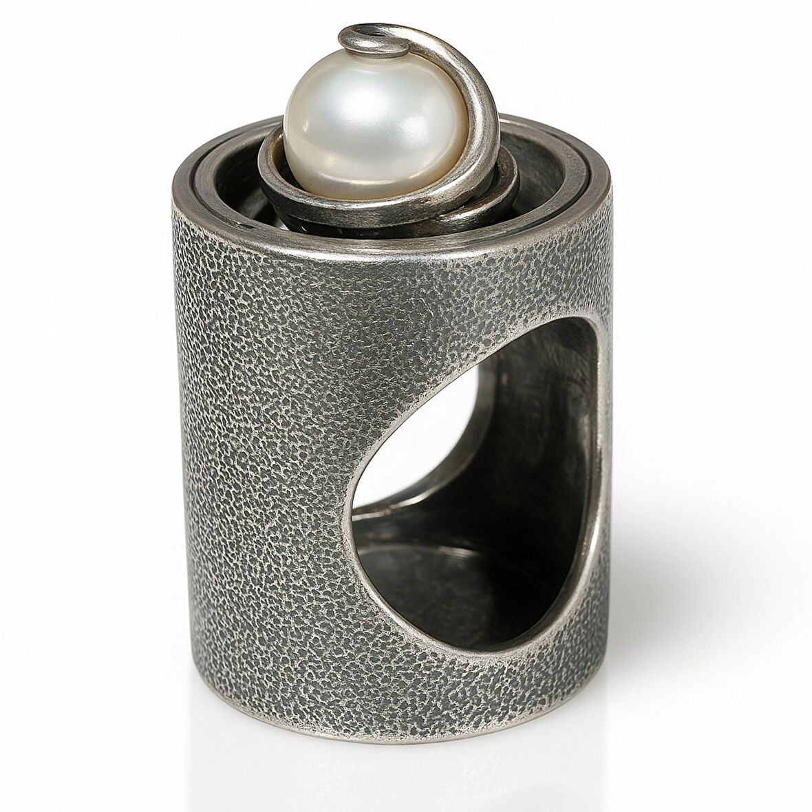 Gösterişli İnci Taşlı Gümüş Yüzük – Gravital