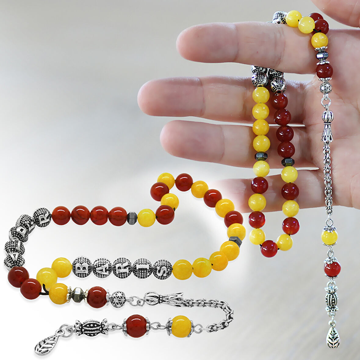 Kararmaz Metal Arnavut Zincir Püsküllü Küre Kesim Kişiye Özel İsim Yazılı Sarı Kırmızı Jade Akik Doğaltaş Taraftar Tesbih