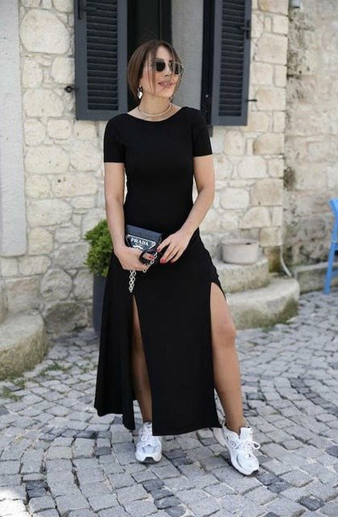 Rose's Boutiqe All About Women Kadın Kısa Kollu Sırt Dekolte Detay önü çift Yırtmaçlı Viskon Elbise