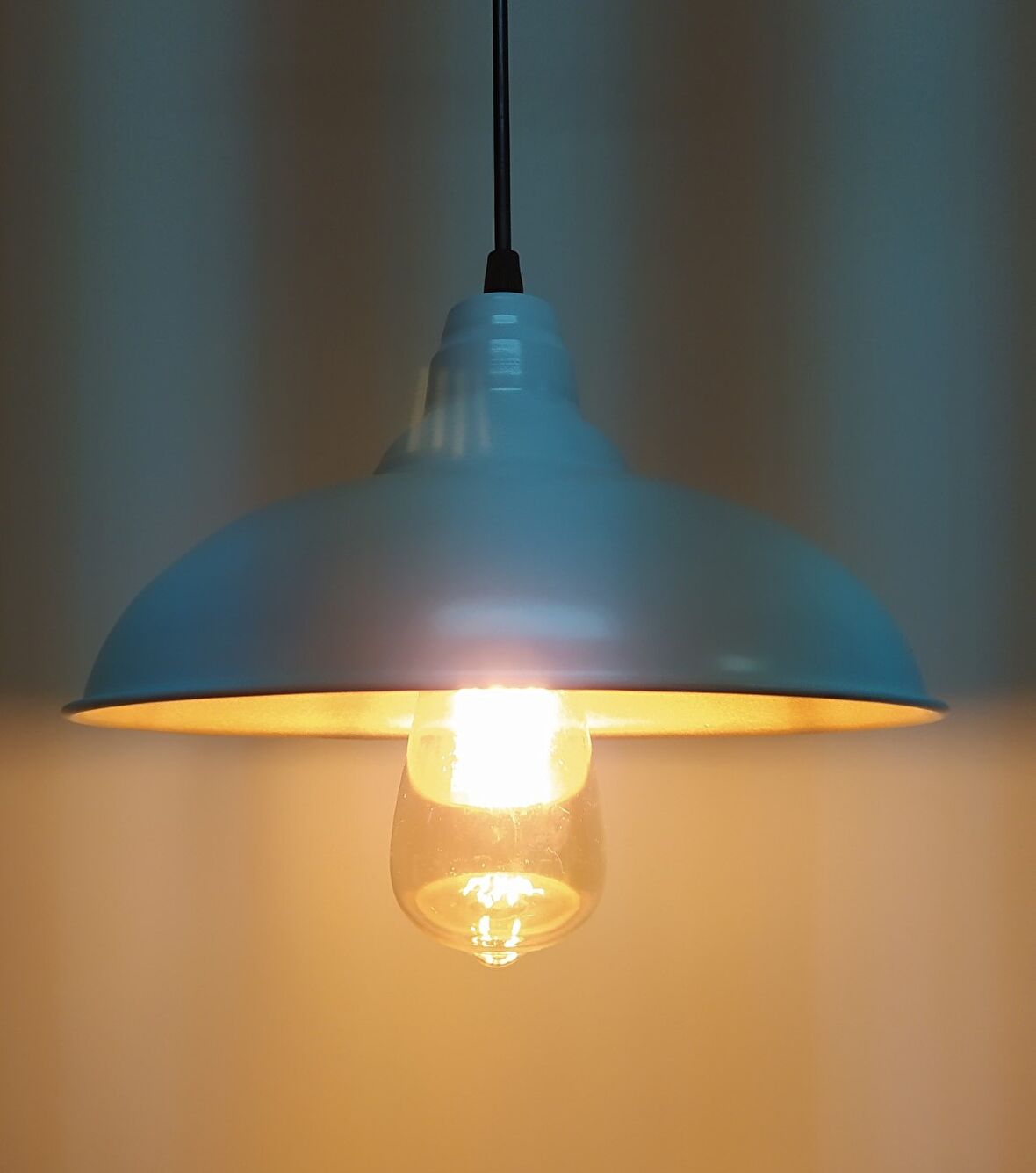 Retro Metal Sarkıt Avize Rustik Tekli Sarkıt Beyaz İçi Sarı