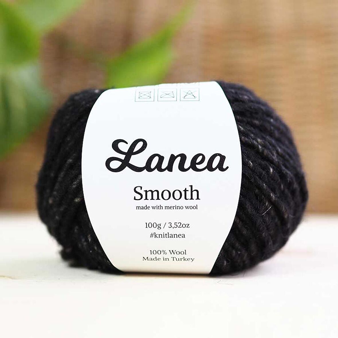 Lanea Smooth Merino Yün İp / 38 Siyah Kırçıllı