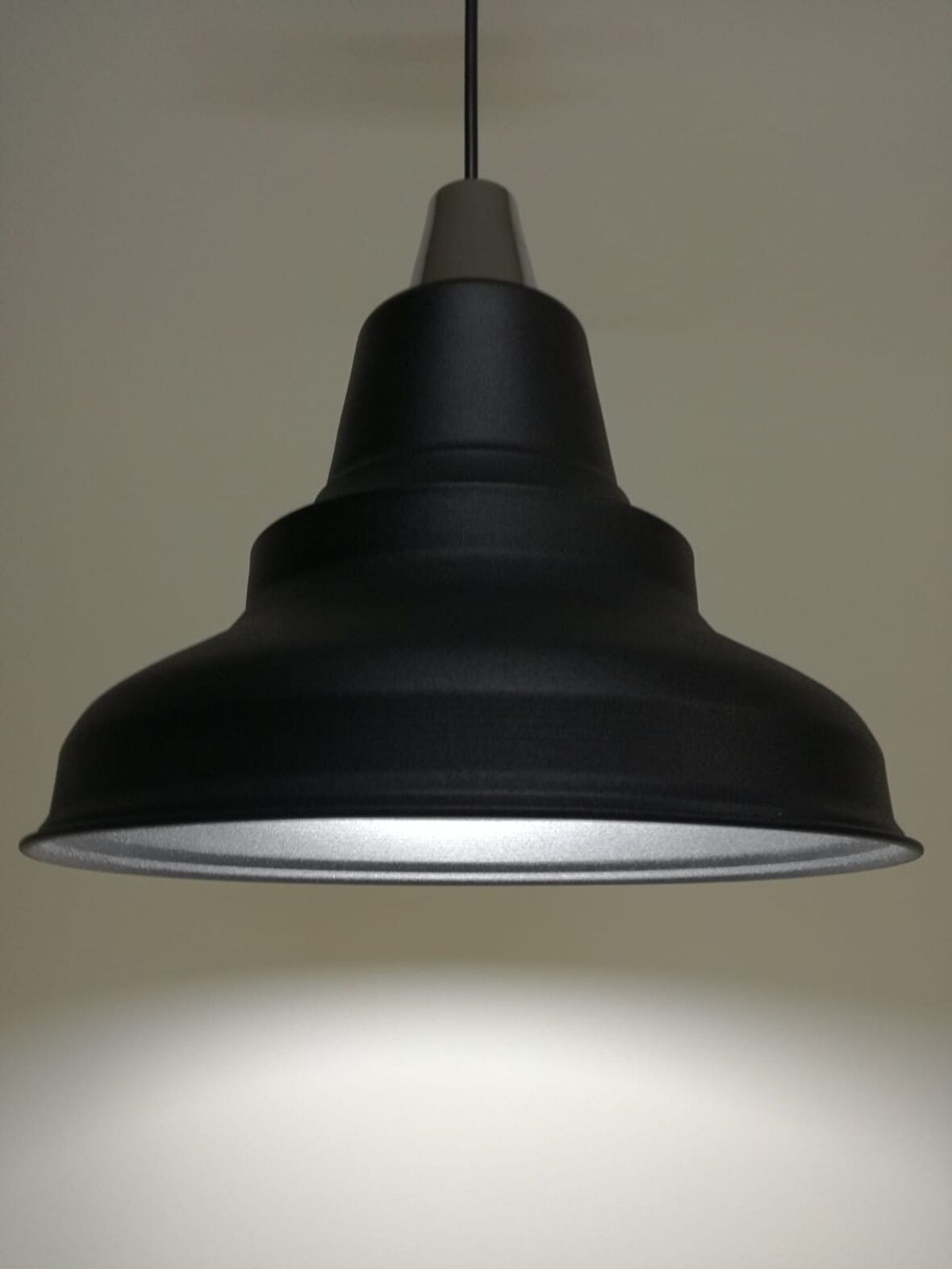 Retro Metal Sarkıt Avize Rustik Tekli Sarkıt Siyah İçi Beyaz Cafe Mutfak Aydınlatma