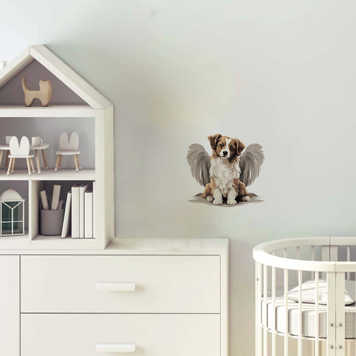 Oturan Kanatlı Kahverengi-Beyaz Köpek Yavrusu Duvar Stickerı