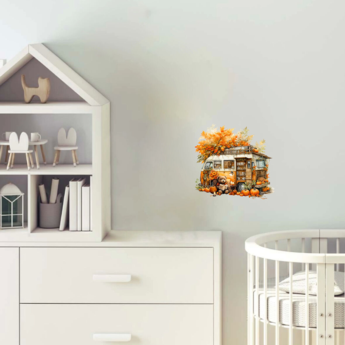 Sonbahar Yapraklı Karavan ve Kabaklar Duvar Stickerı