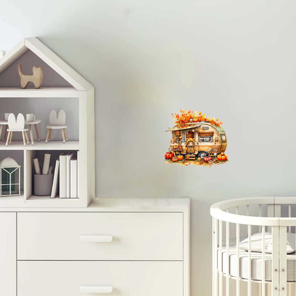 Ayıcık ve Çocuklu Sonbahar Karavanı Duvar Stickerı