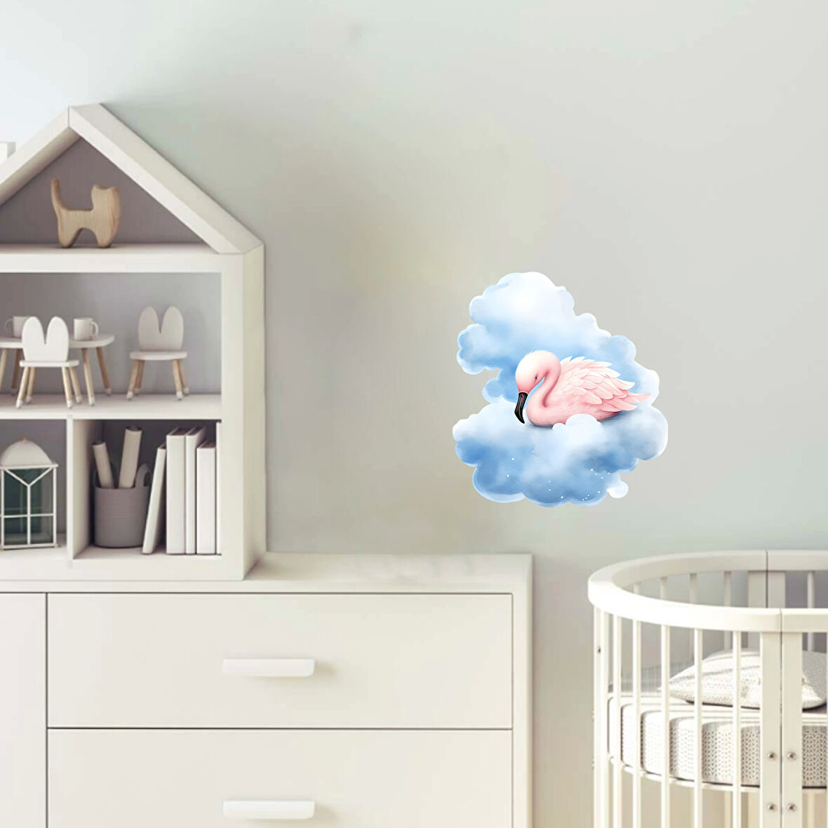 Mavi Bulutlar Arasında Uzanmış Pembe Flamingo Duvar Çıkartması