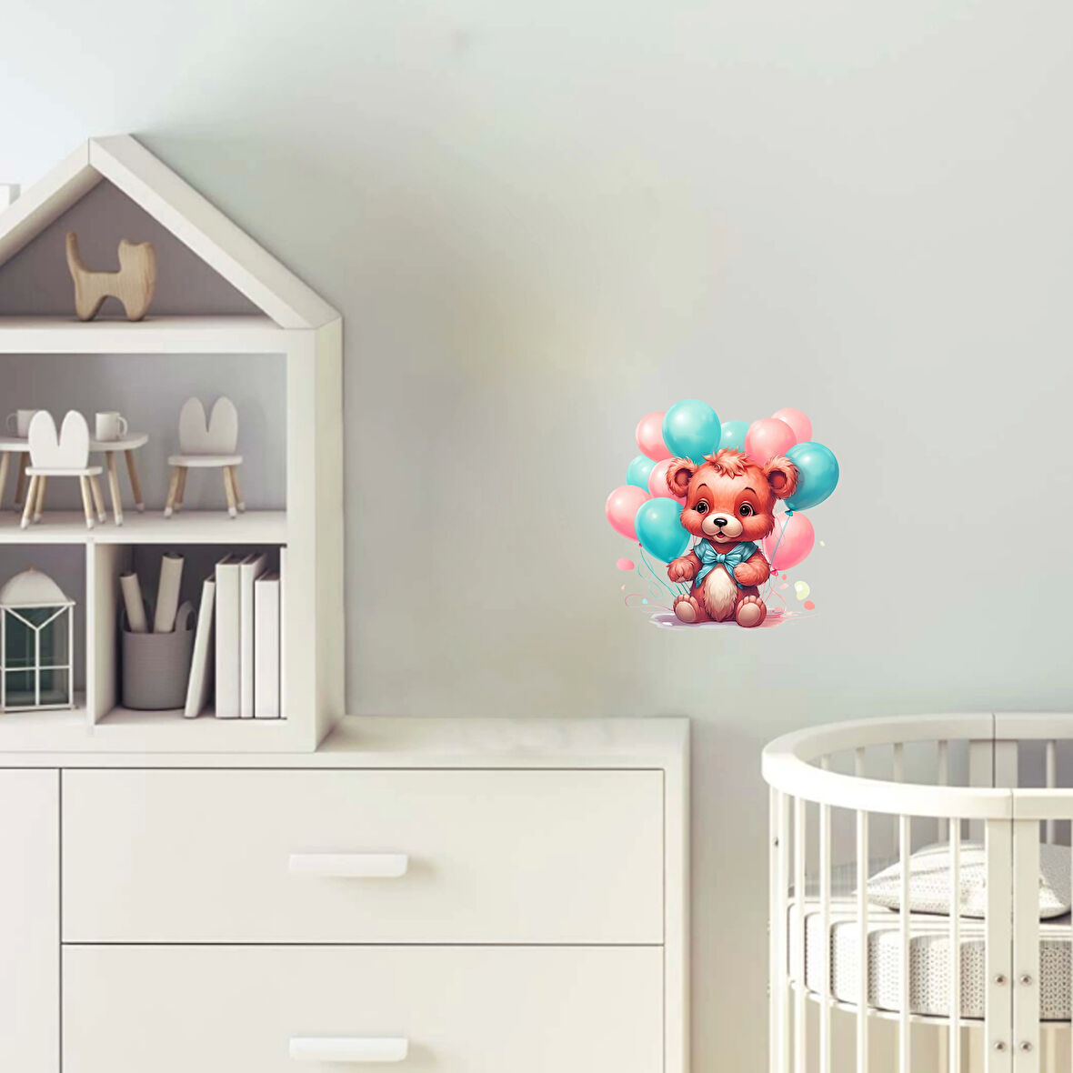 Mavi Papyonlu ve Balonlu Ayıcık Duvar Stickerı