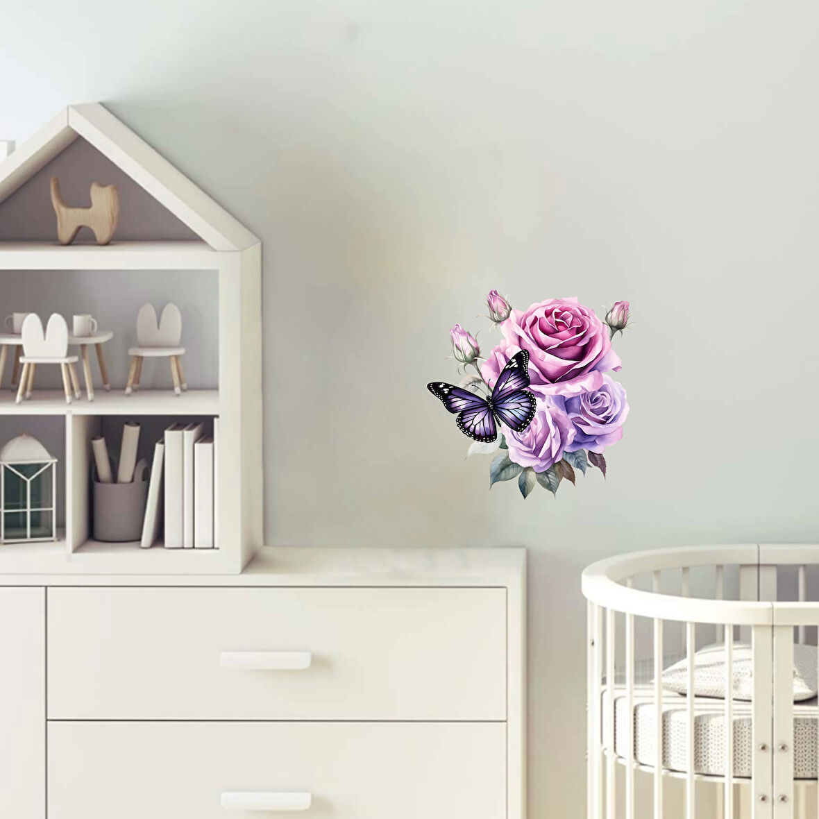 Mor Tonlarında Çiçek ve Kelebek Duvar Stickerı