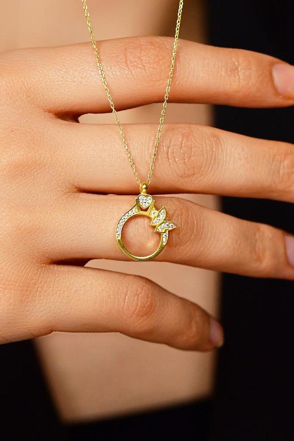 Zirkon Taşlı Gold Yüzük Motifli Gümüş Kolye